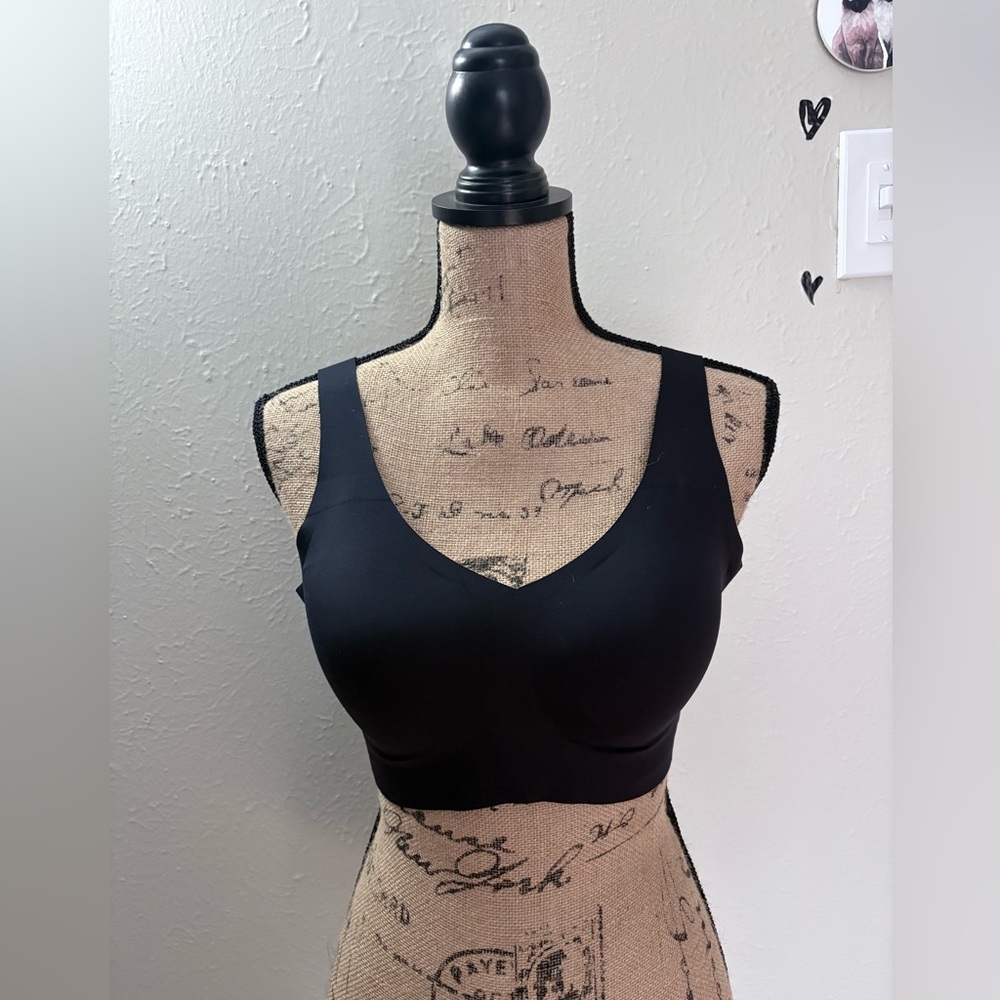 HoneyLove V-Neck Wireless Bra
